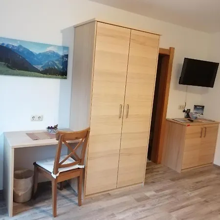 Haus Florian Apartment Mayrhofen Exterior photo